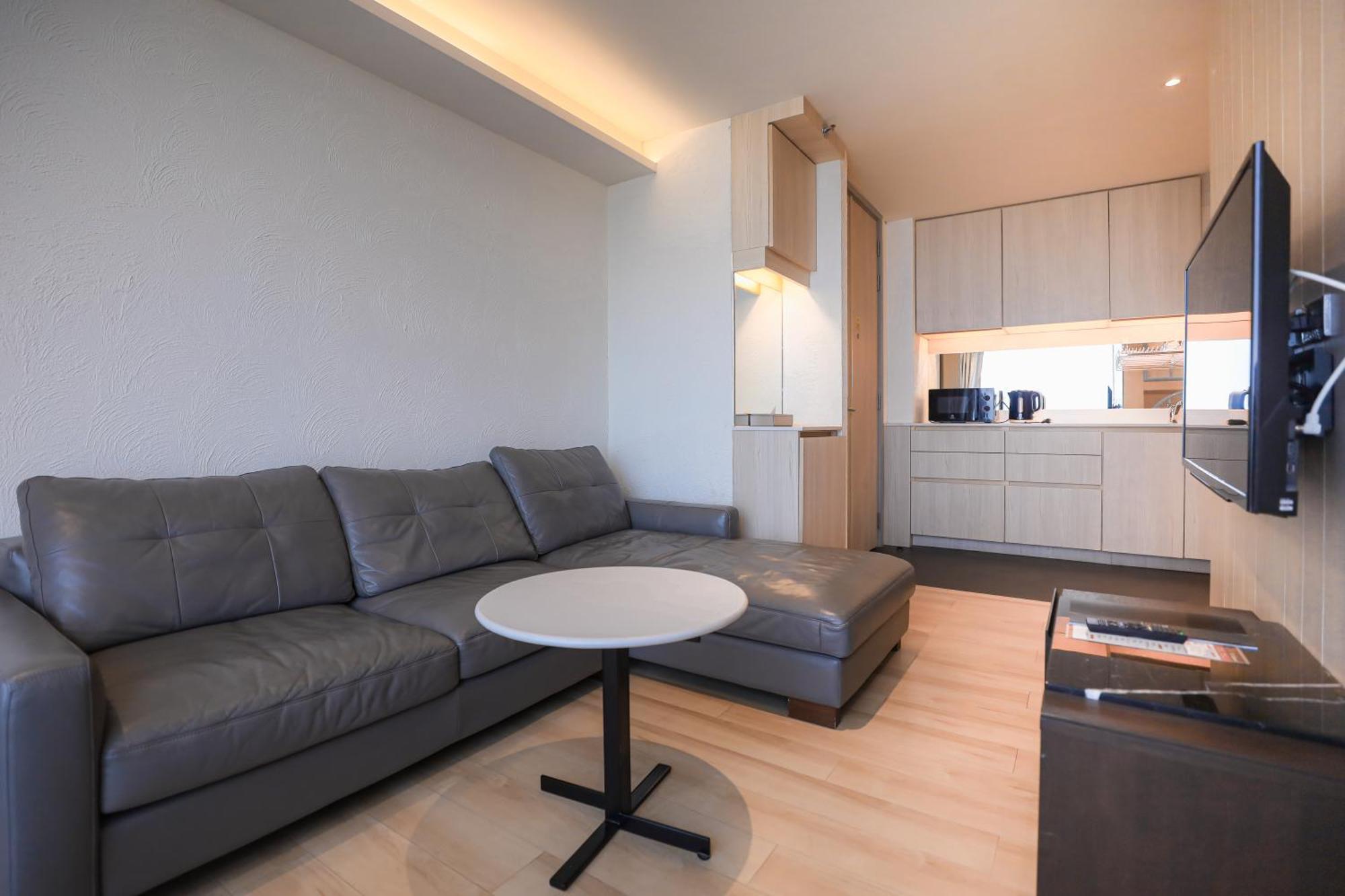 Balcony Seaside Sriracha Hotel & Serviced Apartments Si Racha Esterno foto